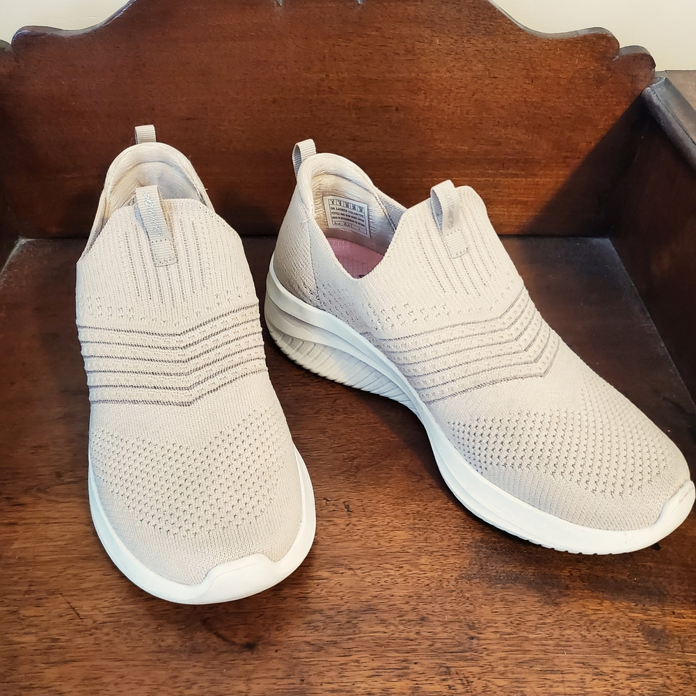 Skechers Light Beige Slip-On Sneakers, Size 9M